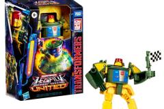 TRANSFORMERS-LEGACY-DELUXE-CLASS-AUTOBOT-COSMOS-12