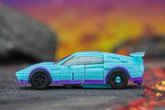 TRANSFORMERS-LEGACY-DELUXE-CLASS-BREAKDOWN-11