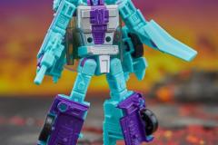 TRANSFORMERS-LEGACY-DELUXE-CLASS-BREAKDOWN-3