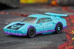 TRANSFORMERS-LEGACY-DELUXE-CLASS-BREAKDOWN-9