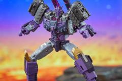 TRANSFORMERS-LEGACY-UNITED-COMIC-UNIVERSE-TARN-4