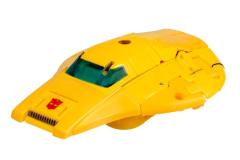 TRANSFORMERS-LEGACY-UNITED-DELUXE-CLASS-ORIGIN-BUMBLEBEE-11
