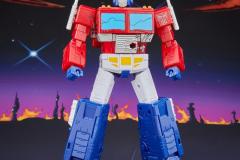 TF-STUDIO-SERIES-MTMTE-COLLECTION-TFTM-LEADER-CLASS-OPTIMUS-PRIME-1