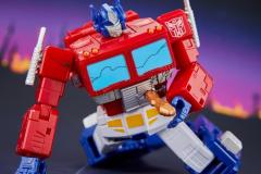 TF-STUDIO-SERIES-MTMTE-COLLECTION-TFTM-LEADER-CLASS-OPTIMUS-PRIME-10