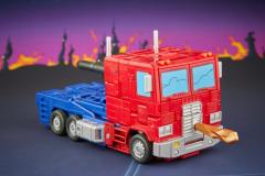 TF-STUDIO-SERIES-MTMTE-COLLECTION-TFTM-LEADER-CLASS-OPTIMUS-PRIME-16