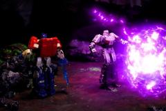 TRANSFORMERS-ONE-NEW-ADVENTURES-2
