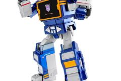 Soundwave_Action-Angle-Punch