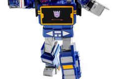 Soundwave_Action-Charge