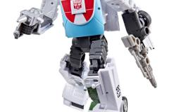 TF-STUDIO-SERIES-THE-TF-THE-MOVIE-DELUXE-CLASS-WHEELJACK-4