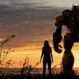 Paramount Pictures has released the new trailer for BUMBLEBEE
