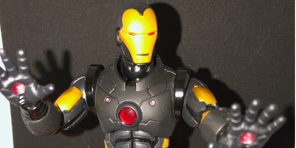 mezco iron man model 42