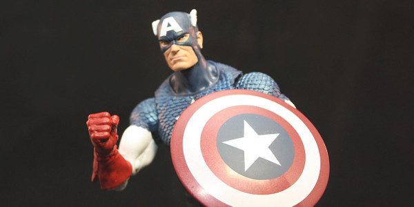 Marvel Legends 80th Anniversary Captain America Walmart Exclusive
